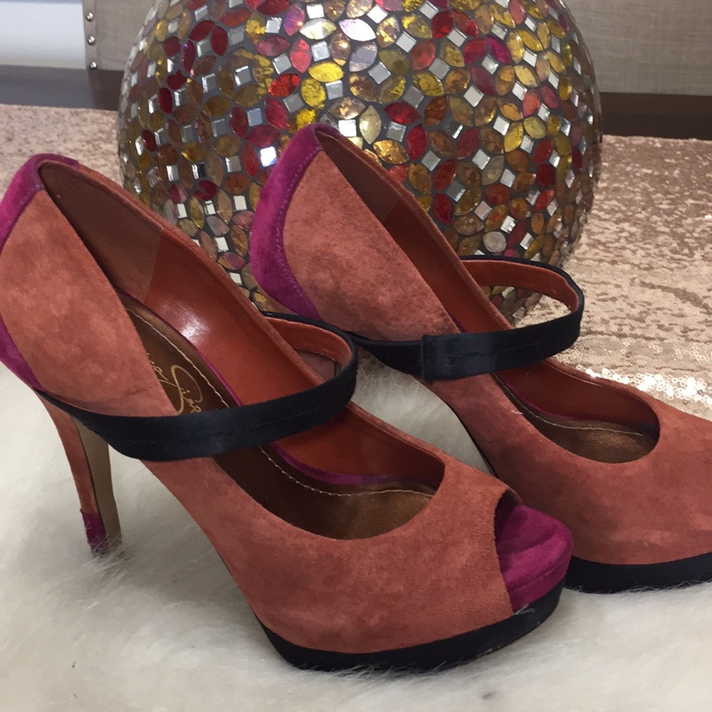 Jessica Simpson  high heel two colors block